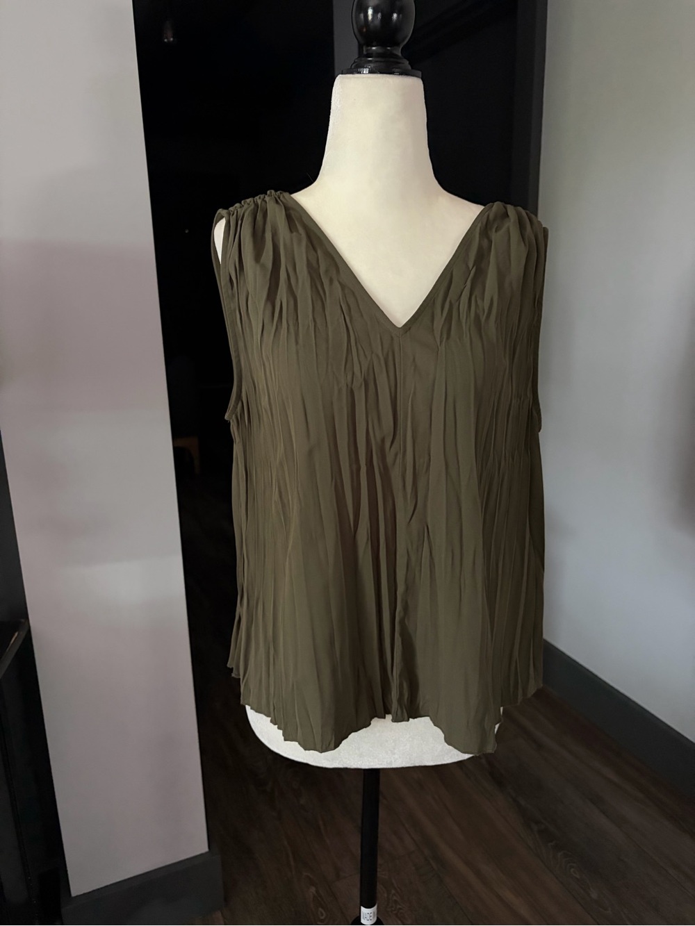 RW&CO. Olive Green Pleated V-Neck Sleeveless Top